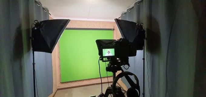 Kết hợp một Studio YouTube với ngân sách 7 Kết hợp một Studio YouTube với ngân sách