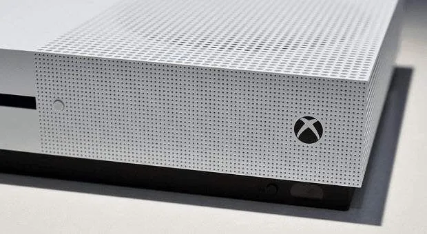 Bạn nên mua PC chơi game hay Console hay Neither?