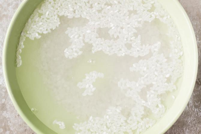các biện pháp khắc phục mụn tự nhiên 