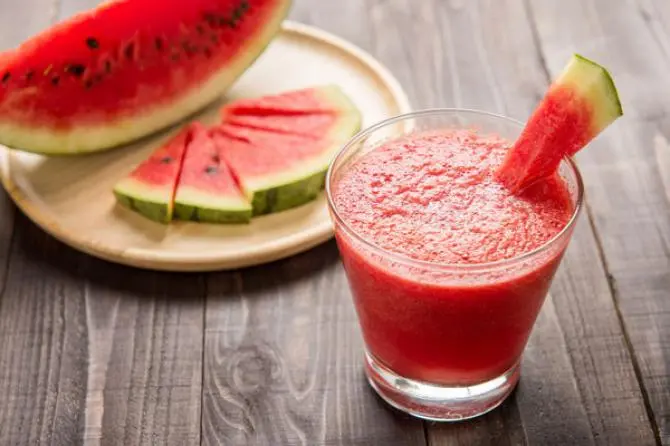 Sinh tố dưa hấu để giảm cân 