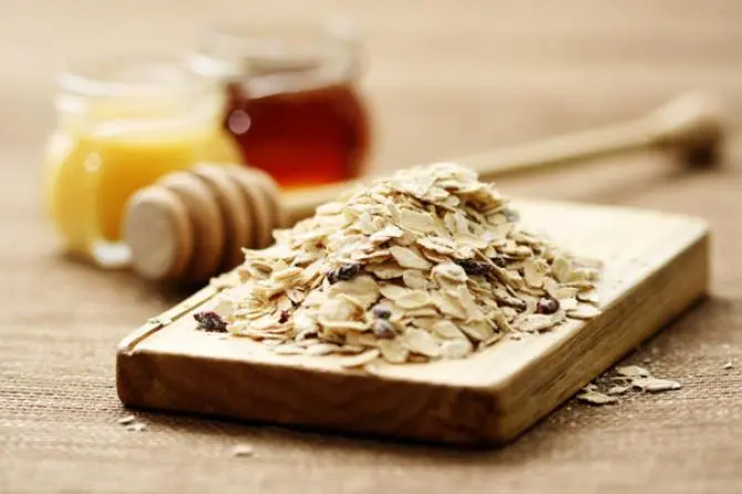 5 loại mặt nạ tự chế dễ dàng và hiệu quả mang lại làn da trắng sáng tự nhiên 2 Mặt nạ tự chế