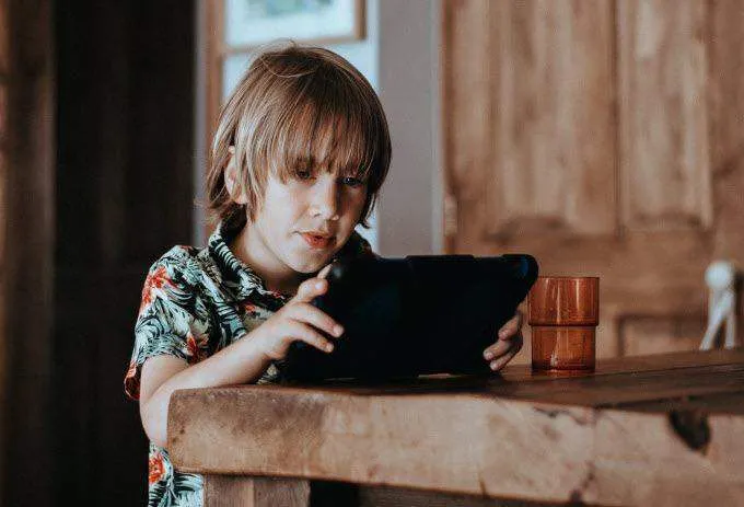 5 lý do khiến kết quả kiểm tra tốc độ WiFi của bạn có thể sai 12 5 lý do khiến kết quả kiểm tra tốc độ WiFi của bạn có thể sai