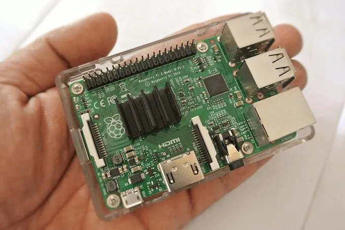 8 dự án Raspberry Pi dễ dàng cho người mới bắt đầu