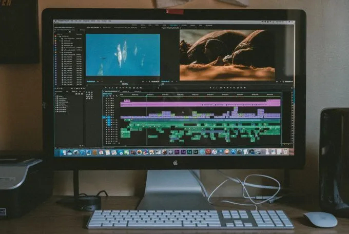 Cách cắt, xoay và thay đổi kích thước video trong Adobe Premiere Pro