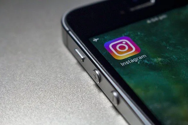 Cách chuyển đổi giữa nhiều tài khoản Instagram
