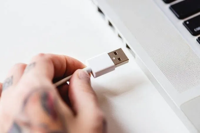 Giải thích về các loại cáp USB - Phiên bản, Cổng, Tốc độ và Nguồn