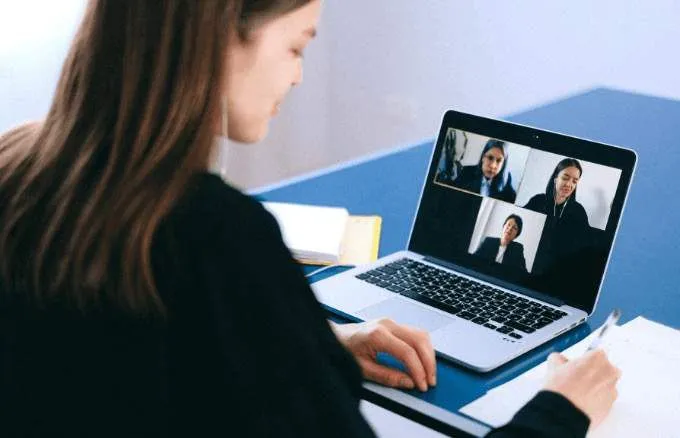 Hướng dẫn bắt đầu với phòng đột phá thu phóng