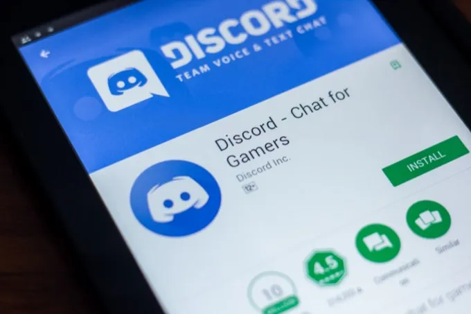 Làm thế nào để tắt tiếng một người nào đó khi Discord