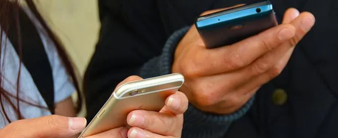 Việc Tether với điện thoại di động để truy cập Internet có nguy hiểm không? 8 Việc Tether với điện thoại di động để truy cập Internet có nguy hiểm không?