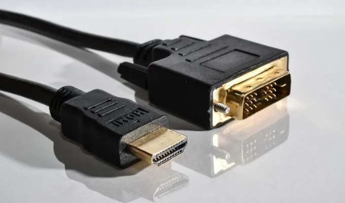 DVI so với HDMI và DisplayPort - Những gì bạn cần biết