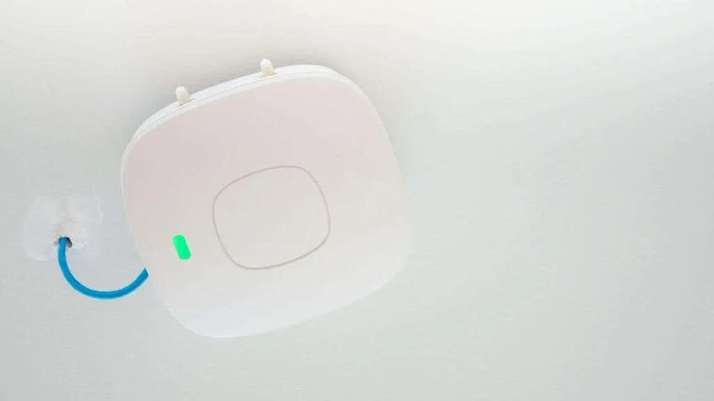 Điểm truy cập so với Bộ định tuyến: Sự khác biệt là gì? 1 Điểm truy cập so với Bộ định tuyến: Sự khác biệt là gì?