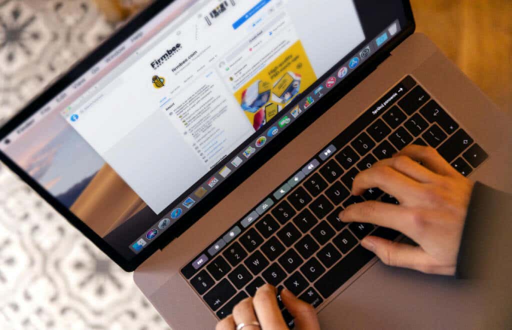 Cách ẩn một bình luận trên Facebook và điều gì sẽ xảy ra nếu bạn làm vậy 1 Cách ẩn một bình luận trên Facebook và điều gì sẽ xảy ra nếu bạn làm vậy