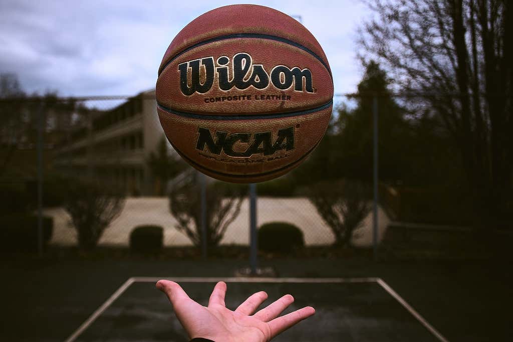 Làm thế nào để xem March Madness 2022 trực tuyến mà không cần cáp 6 Làm thế nào để xem March Madness 2022 trực tuyến mà không cần cáp