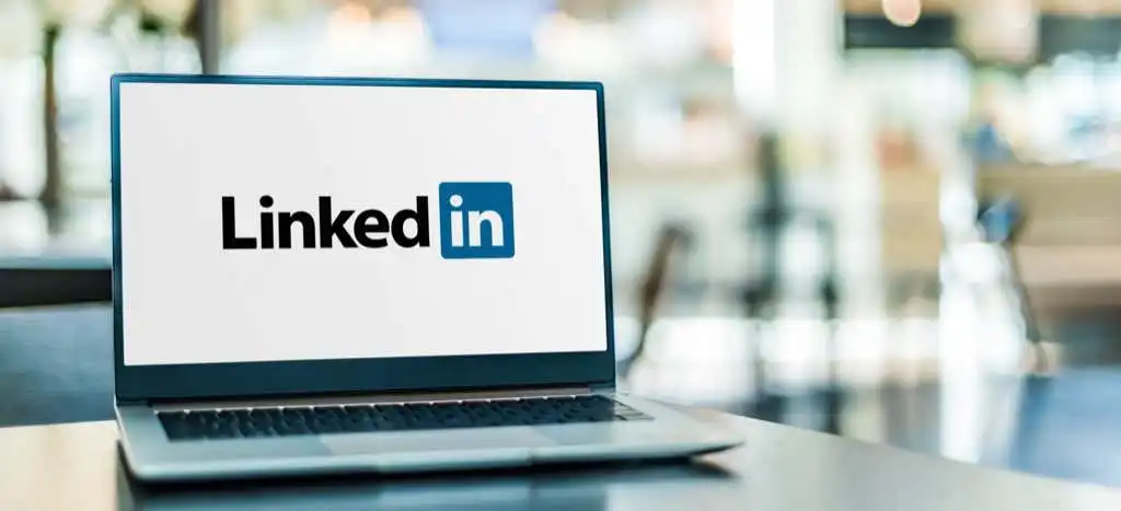 Tính năng "Open to Work" của LinkedIn: Bạn có nên sử dụng nó không? 6 Tính năng "Open to Work" của LinkedIn: Bạn có nên sử dụng nó không?