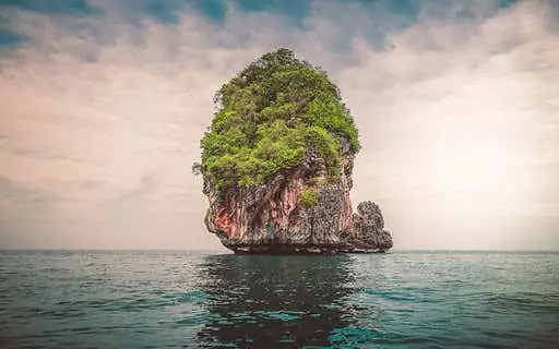 4k-hình nền-máy tính để bàn-tốt nhất-trang web-giao diện - Help Desk Geek hình nền hòn đảo huyền diệu
