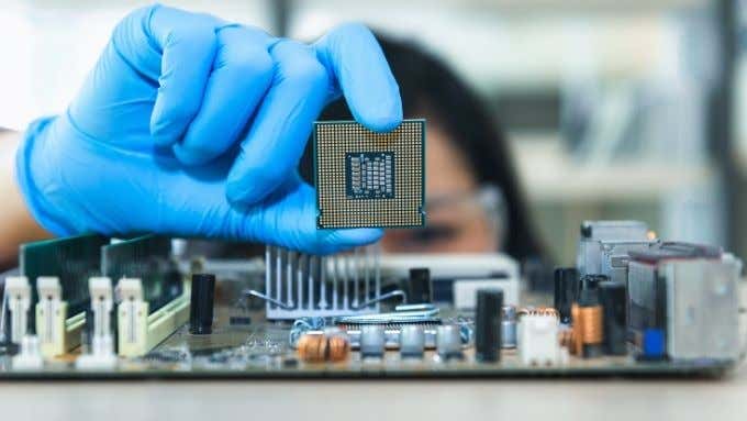 4-CPU - Người đam mê bộ phận trợ giúp Mô-đun nền tảng đáng tin cậy (TPM) là gì và nó hoạt động như thế nào? hình ảnh 4