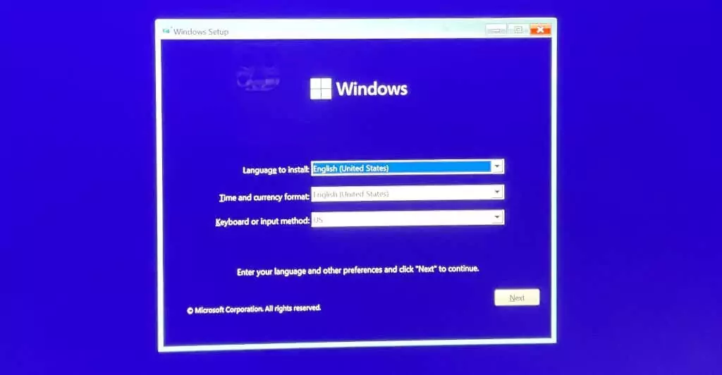 26-reset-windows-11-bootable-usb-drive-01 - Bộ phận trợ giúp Geek Cách khôi phục cài đặt gốc Windows 11 hình 26