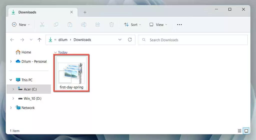 cách lấy-miễn phí và ẩn-windows-11-theme-on-your-pc-13-nén - Help Desk Geek Cách nhận các chủ đề Windows 11 miễn phí và ẩn trên PC của bạn image 13