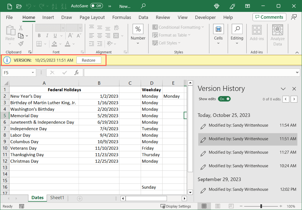 cách xem-excel-files-version-history-and-restore-previous-versions-4-nén - Help Desk Geek Cách xem lịch sử phiên bản tệp Excel (và khôi phục các phiên bản trước) hình 5