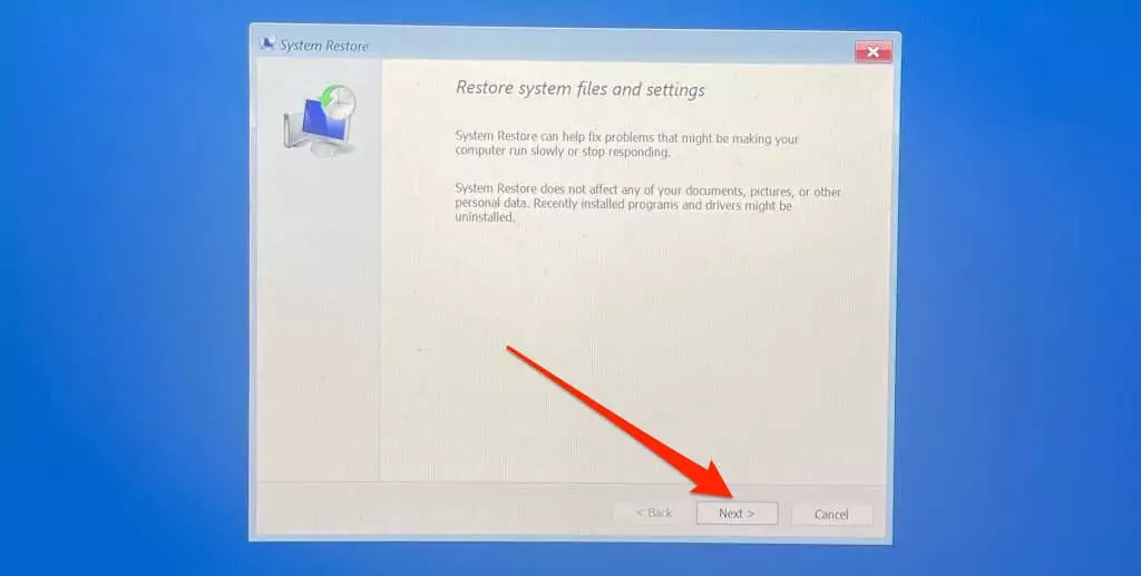 cách sửa lỗi-code-0xc0000185-in-windows-19-nén - Bộ phận trợ giúp Geek Nhấp vào Tiếp theo trên hộp thoại Khôi phục tệp hệ thống và cài đặt