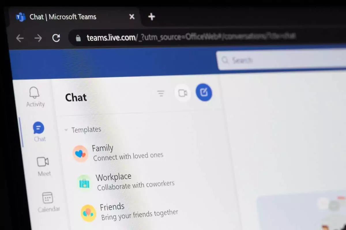 Trò chuyện trong ứng dụng nhóm Microsoft - Bộ phận trợ giúp Geek Cách Refresh Microsoft Teams hình 1