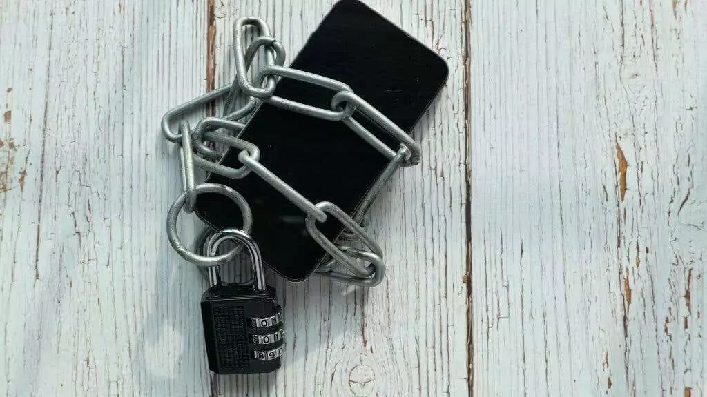 4-Locked-Phone - Mẹo kỹ thuật trực tuyến Bạn cần một hình ảnh điện thoại đã mở khóa