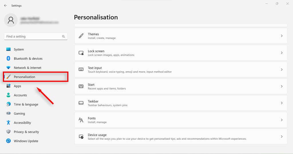 hdg-how-to-remove-start-menu-recommendations-in-windows-11-2-nén - Help Desk Geek Tùy chọn Cá nhân hóa được đánh dấu trong Settings ứng dụng.