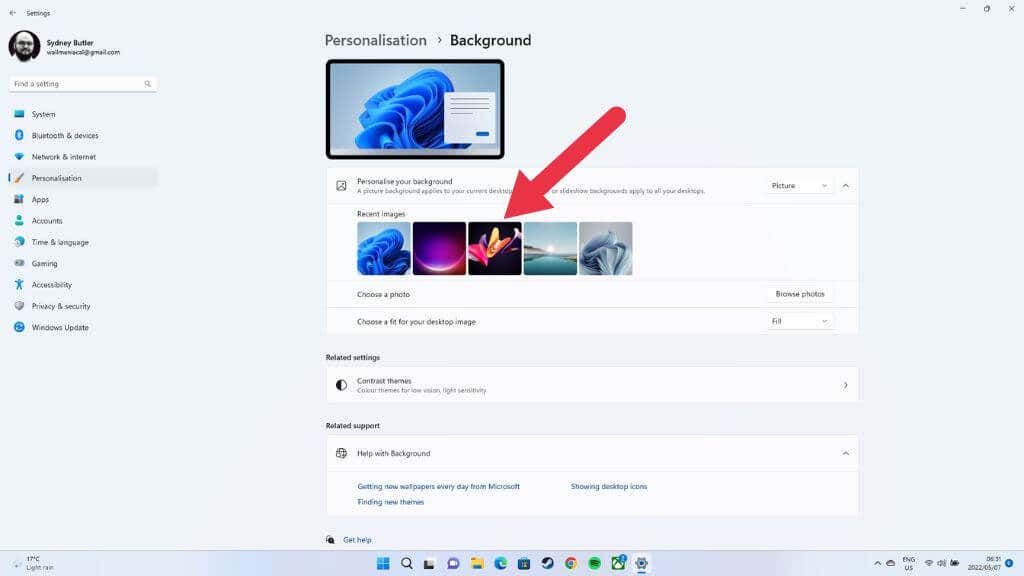 10-Chọn-Nền-2 - Help Desk Geek chọn nền màn hình ảo mới từ menu nền