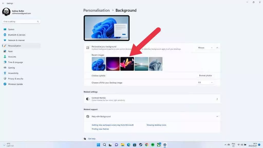 10-Chọn-Nền-2 - Help Desk Geek chọn nền màn hình ảo mới từ menu nền