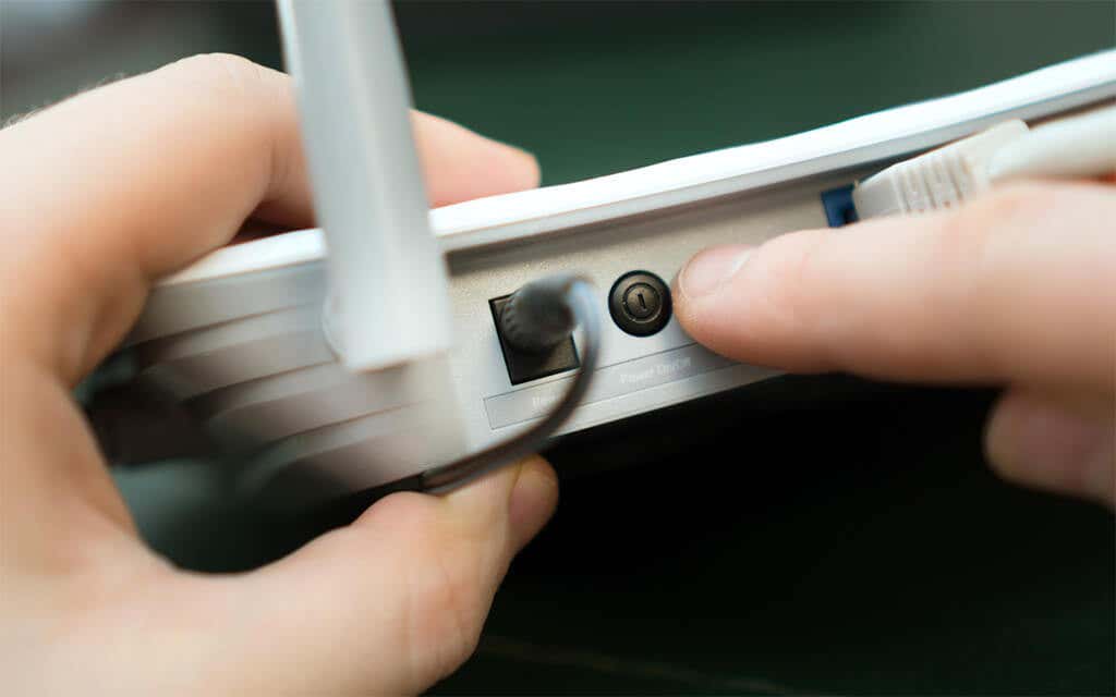 07-Restart-Router - Mẹo công nghệ trực tuyến Khởi động lại hình ảnh Bộ định tuyến của bạn