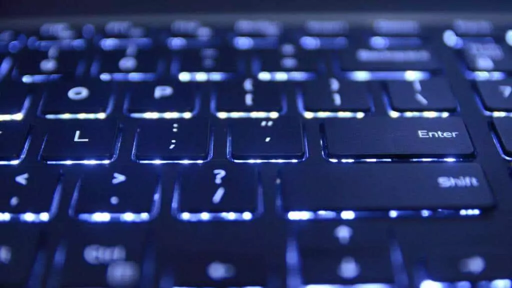 n-mẹo-để-cải thiện-windows-11-pc-pin-tuổi thọ-9-nén - Help Desk Geek Mẹo để cải thiện tuổi thọ pin PC Windows 11 của bạn hình 9