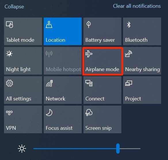 kích hoạt chế độ máy bay - Help Desk Geek Cách khắc phục Outlook bị kẹt khi tải ảnh hồ sơ 11