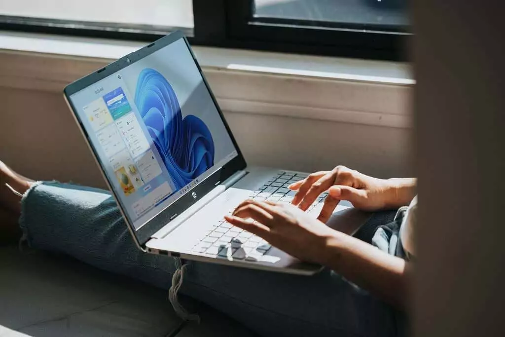 hdg-windows-11-pro-vs-home-whats-khác-và-cái-nén-tốt-hơn-6 - Help Desk Geek Windows 11 Pro vs Home: Có gì khác biệt và cái nào tốt hơn hình 6