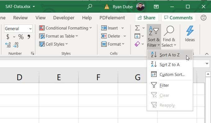 sắp xếp theo thứ tự bảng chữ cái - Help Desk Geek Cách sắp xếp theo bảng chữ cái trong Excel hình 3