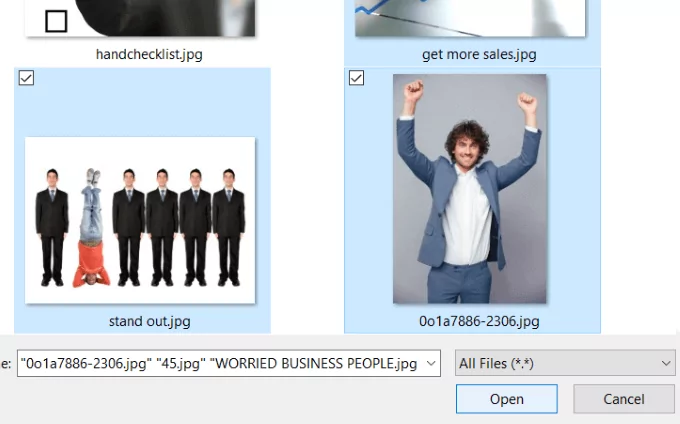nhiều hình ảnh - Help Desk Geek Cách chèn ảnh GIF động vào PowerPoint ảnh 16