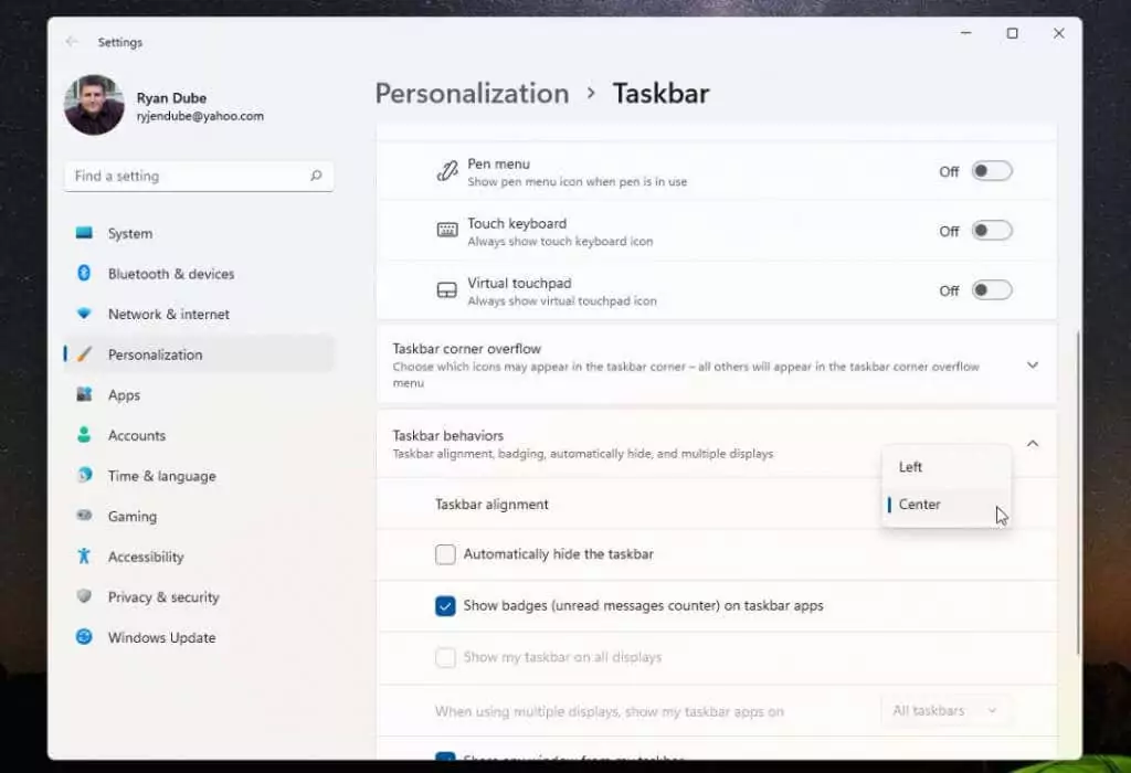 3-thanh tác vụ bên trái - Help Desk Geek Cách di chuyển thanh tác vụ Windows 11 sang trái hoặc phải và tùy chỉnh hình ảnh 4