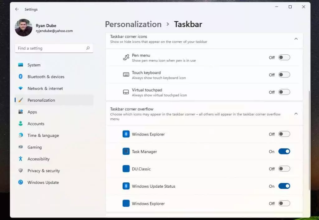 Thêm 9 cài đặt trên thanh tác vụ - Help Desk Geek Cách di chuyển thanh tác vụ Windows 11 sang trái hoặc phải và tùy chỉnh hình ảnh 10