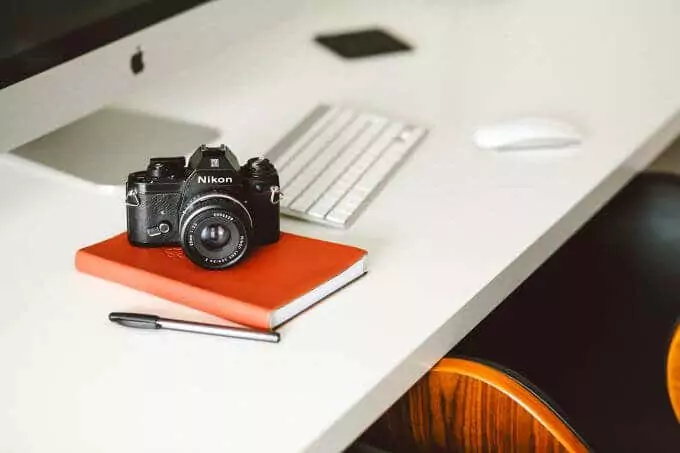 lilly-rum-7b9ZUx3NPV0-unsplash - Mẹo công nghệ trực tuyến Vlogging có phù hợp với bạn không? hình ảnh