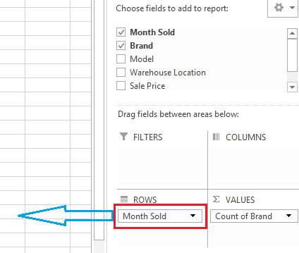 kéo trường - 6 - Help Desk Geek Cách tạo Pivot Table đơn giản trong Excel hình 8