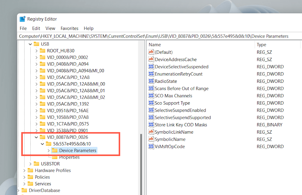 09-Registry-Editor-Navigation-Pane - Help Desk Geek Cách khắc phục hiện tượng lag chuột Bluetooth trong Windows 11 hình 10