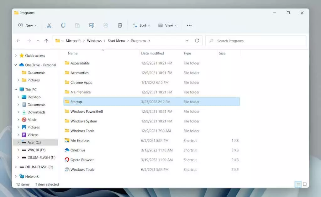 04-Startup-Folder - Help Desk Geek Cách xác định vị trí thư mục khởi động trong Windows 11 hình 5