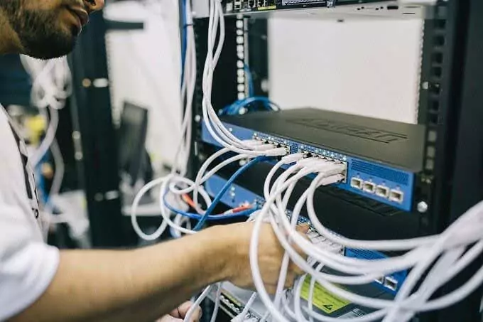 Máy chủ - Mẹo kỹ thuật trực tuyến Web & Hình ảnh Internet là những thứ khác nhau