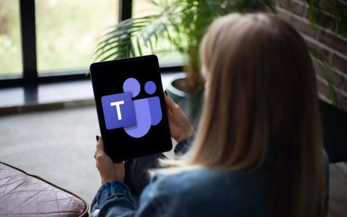 cách cài đặt và sử dụng microsoft-teams-on-your-ipad-1-nén - Help Desk Geek Cách cài đặt và sử dụng Microsoft Teams trên iPad của bạn hình 1