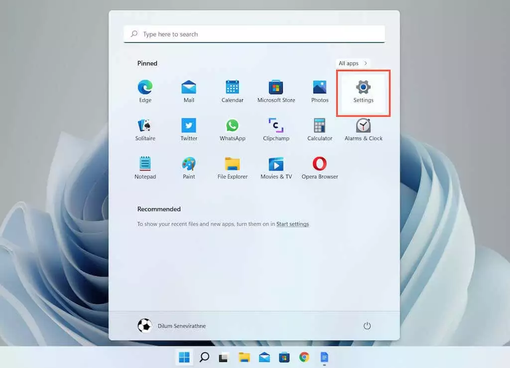 01-Start-Menu - Help Desk Geek Cách khắc phục hiện tượng lag chuột Bluetooth trong Windows 11 hình 2