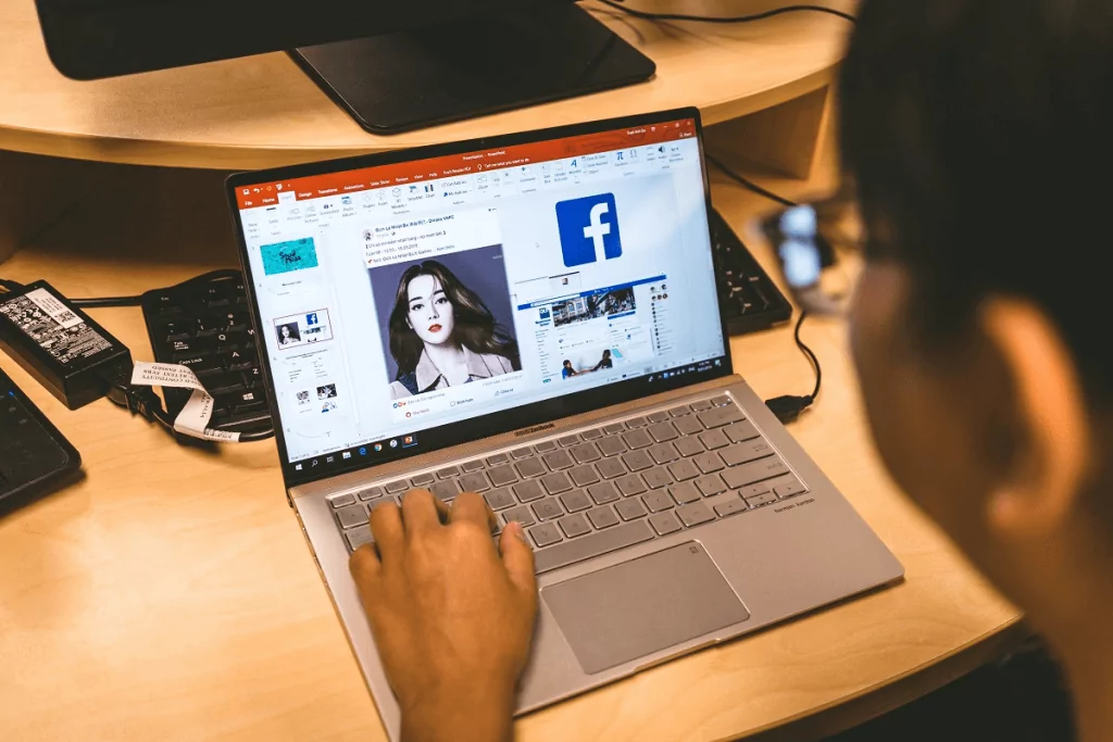 hdg-how-to-use-motion-path-animations-in-microsoft-powerpoint-1-nén - Bộ phận trợ giúp Geek Cách sử dụng Ảnh động đường dẫn chuyển động trong Microsoft PowerPoint hình 1