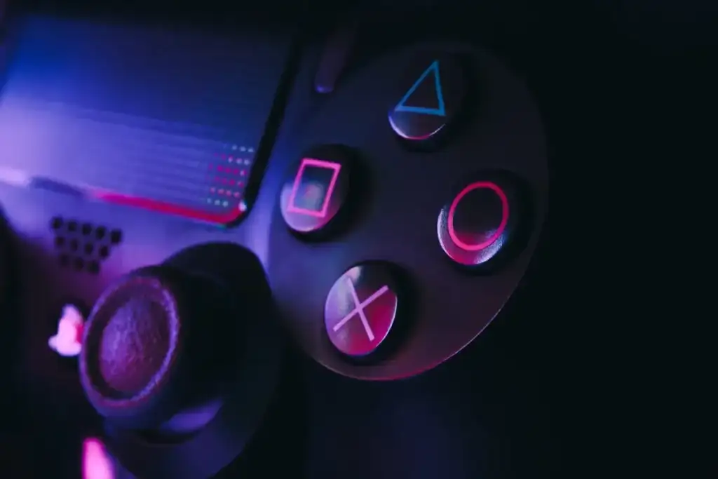 bộ điều khiển ps4 - Help Desk Geek Cách sử dụng DS4Windows để tùy chỉnh bộ điều khiển trò chơi trong Windows hình 1