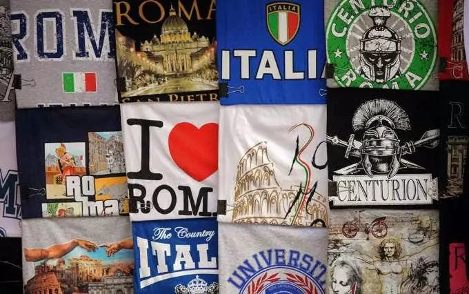 t-shirts-1 - Mẹo công nghệ trực tuyến Cách tạo áo phông tùy chỉnh miễn phí để mua hoặc bán image