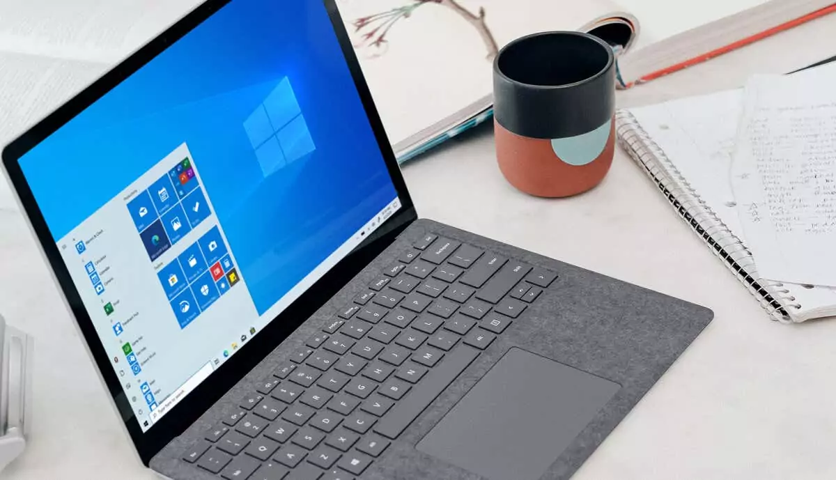 hdg-how-to-create-a-local-account-on-windows-11-1-nén - Help Desk Geek Cách tạo tài khoản cục bộ trên Windows 11 hình 1