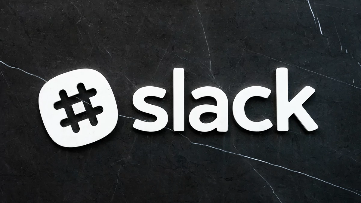 xem trước-media-Đặc sắc-SlackLogoBlackPixabay - Mẹo công nghệ trực tuyến Cách tạo và sử dụng Poll trong hình ảnh Slack