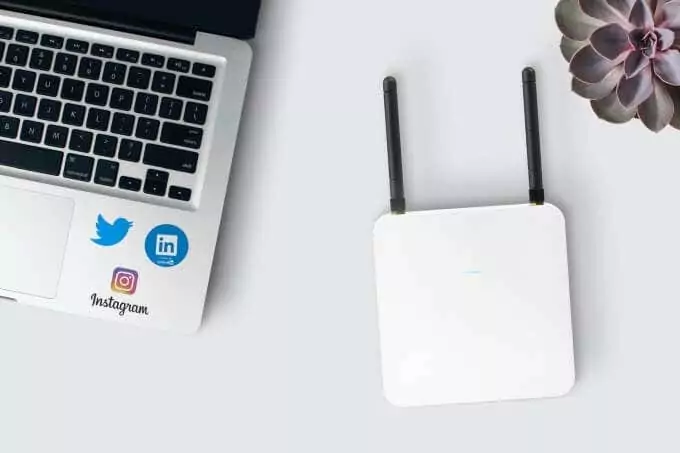 Ảnh nổi bật - Mẹo công nghệ trực tuyến Hình ảnh Cách thiết lập Internet tại nhà của bạn (Dành cho người mới bắt đầu)